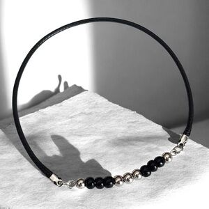 5 For $25💫Alternative Silver and Black Beaded
Bracelet ❗️NO Clasp❗️